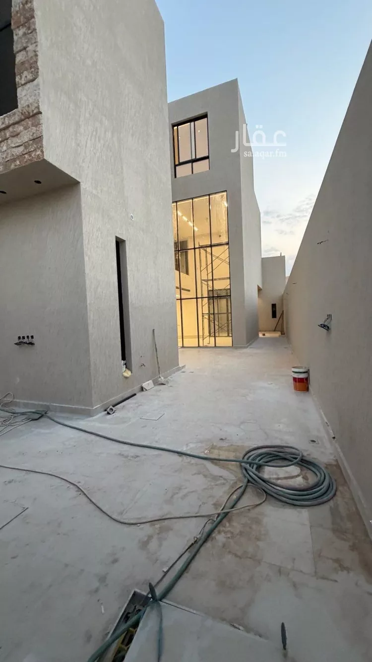 Villa for Sale in Riyadh Al Mahdiyah صورة 3