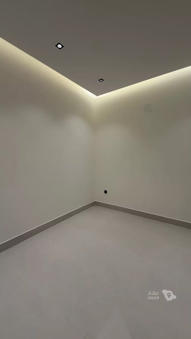 Villa for Sale in Riyadh Al Mahdiyah 7