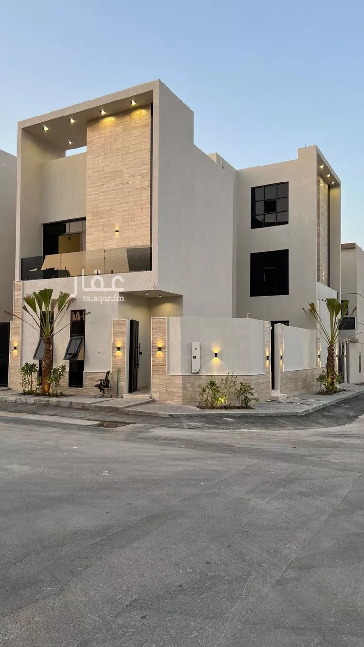 فيلا للبيع في شارع عبداللطيف بن المبارك, حي المهدية, مدينة الرياض, منطقة الرياض