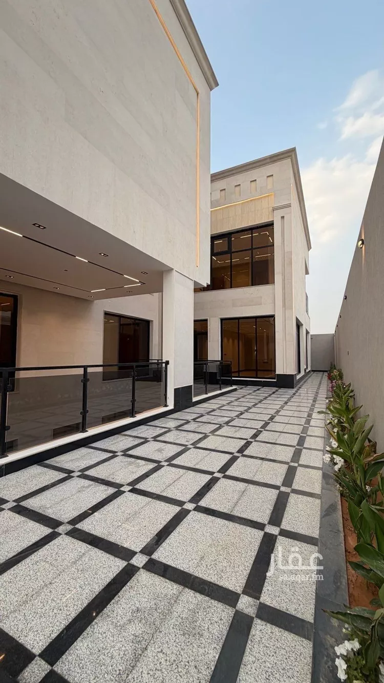 فيلا للبيع في شارع الكمال بن طلحة, حي المهدية, مدينة الرياض, منطقة الرياض صورة 4