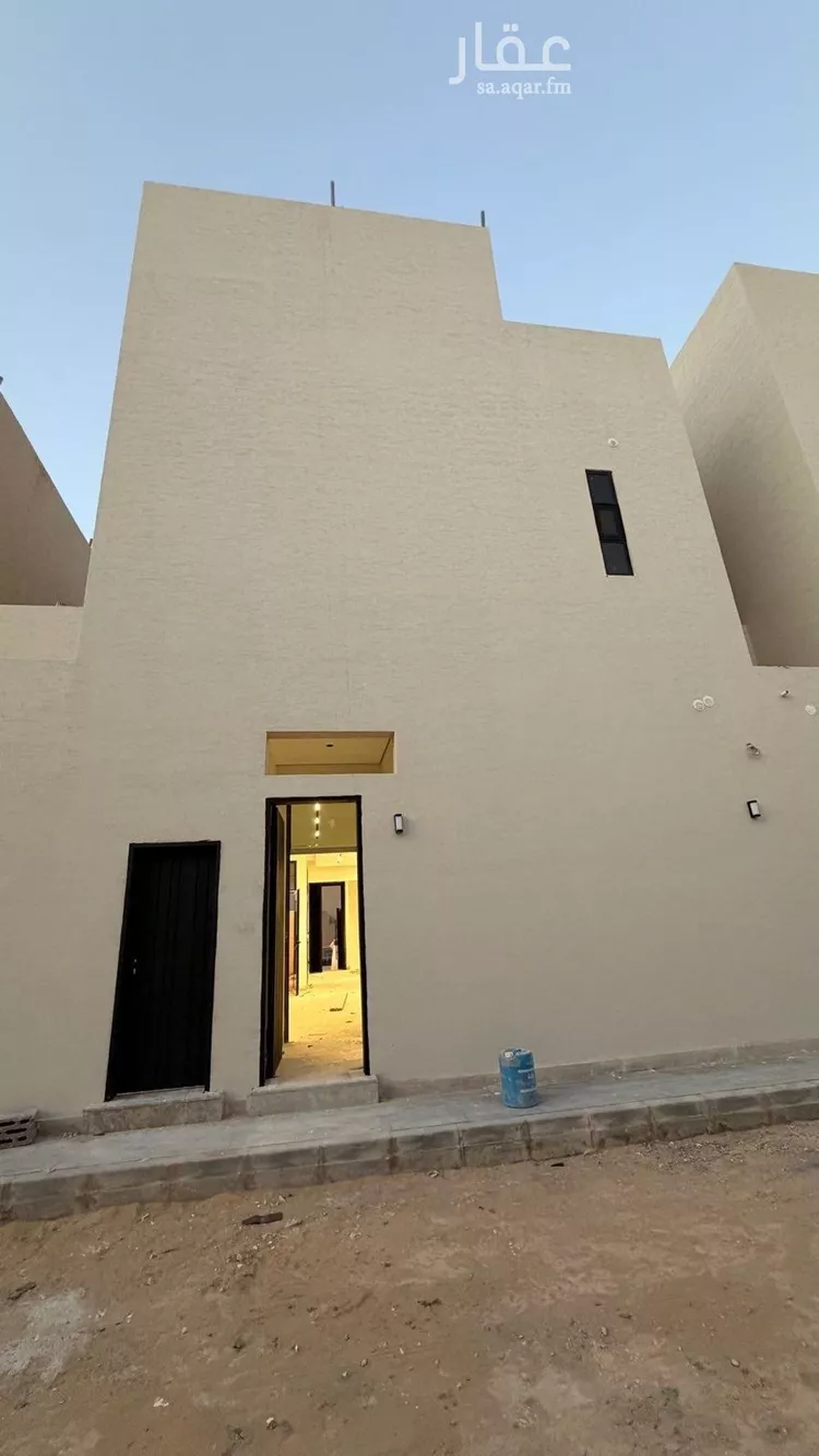 فيلا للبيع في شارع أبي نزار الصنعاني اليمني, حي المهدية, مدينة الرياض, منطقة الرياض 10