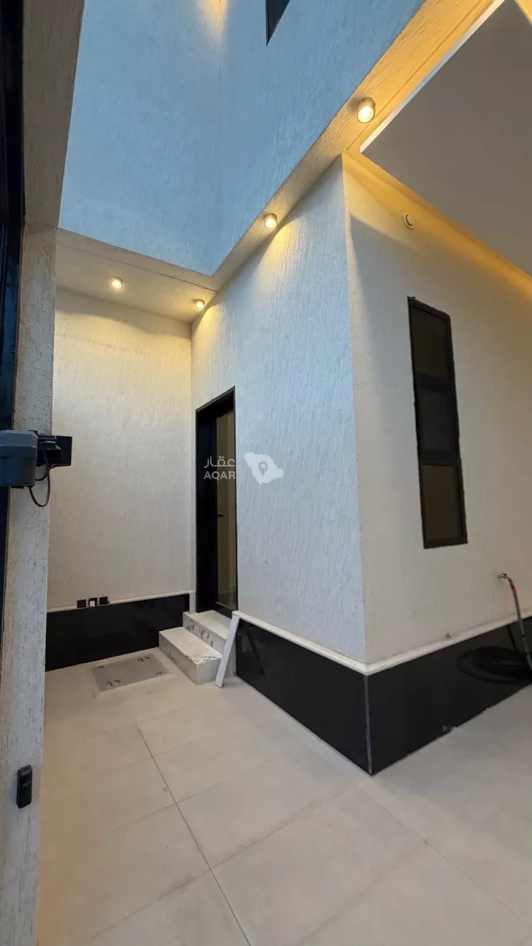 Villa for Sale in Riyadh Al Mahdiyah 10