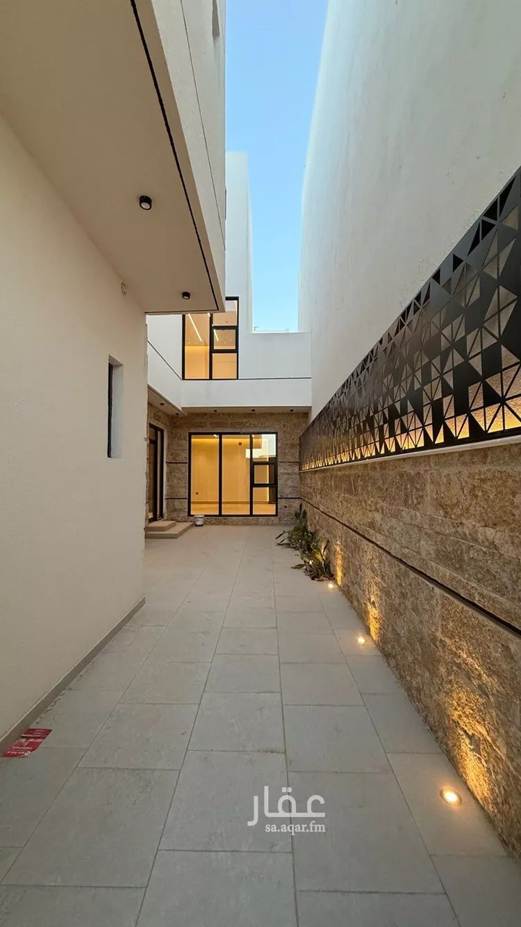 فيلا للبيع في شارع إسماعيل بن حماد, حي المهدية, مدينة الرياض, منطقة الرياض صورة 4