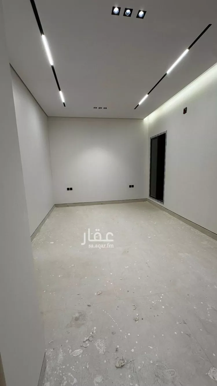 Floor for Sale in Riyadh Al Janadriyah صورة 3