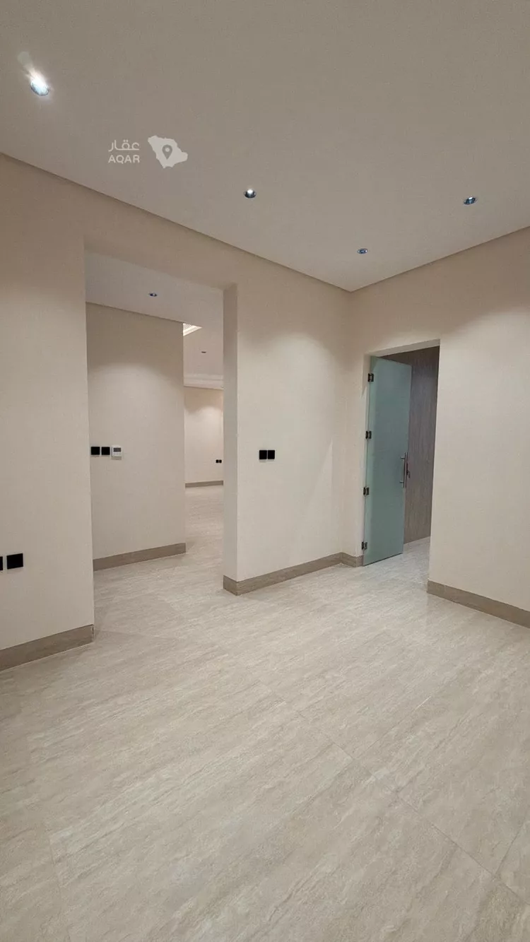 فيلا للبيع في شارع المهدية, حي المهدية, مدينة الرياض, منطقة الرياض 24