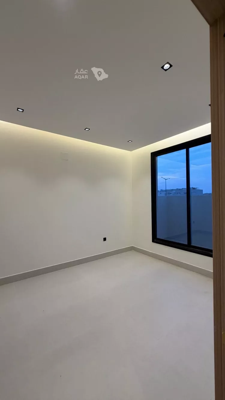Villa for Sale in Riyadh Al Mahdiyah 16