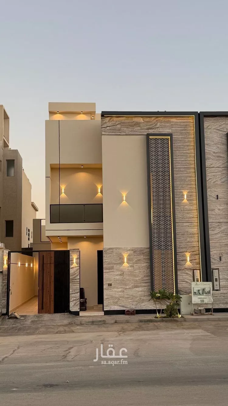 فيلا للبيع في شارع عبداللطيف بن المبارك, حي المهدية, مدينة الرياض, منطقة الرياض