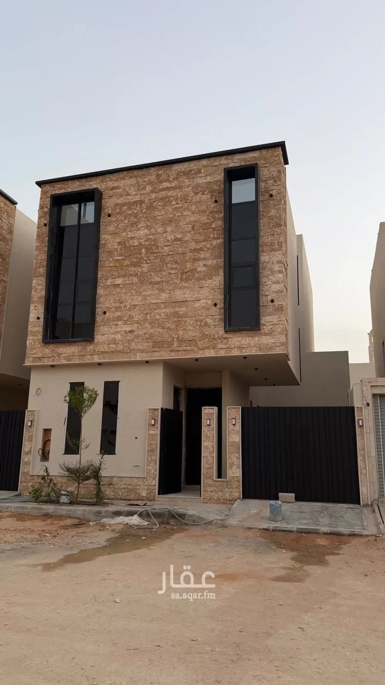 فيلا للبيع في شارع أبي نزار الصنعاني اليمني, حي المهدية, مدينة الرياض, منطقة الرياض صورة 2
