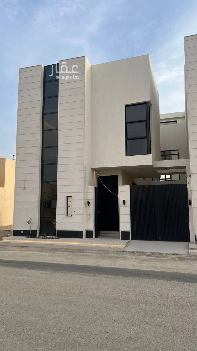 Villa for Sale in Riyadh Al Mahdiyah صورة 2