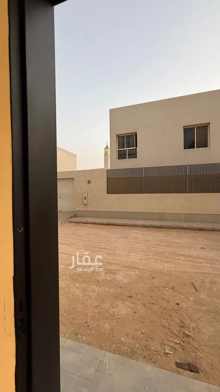 فيلا للبيع في شارع أبي نزار الصنعاني اليمني, حي المهدية, مدينة الرياض, منطقة الرياض 9
