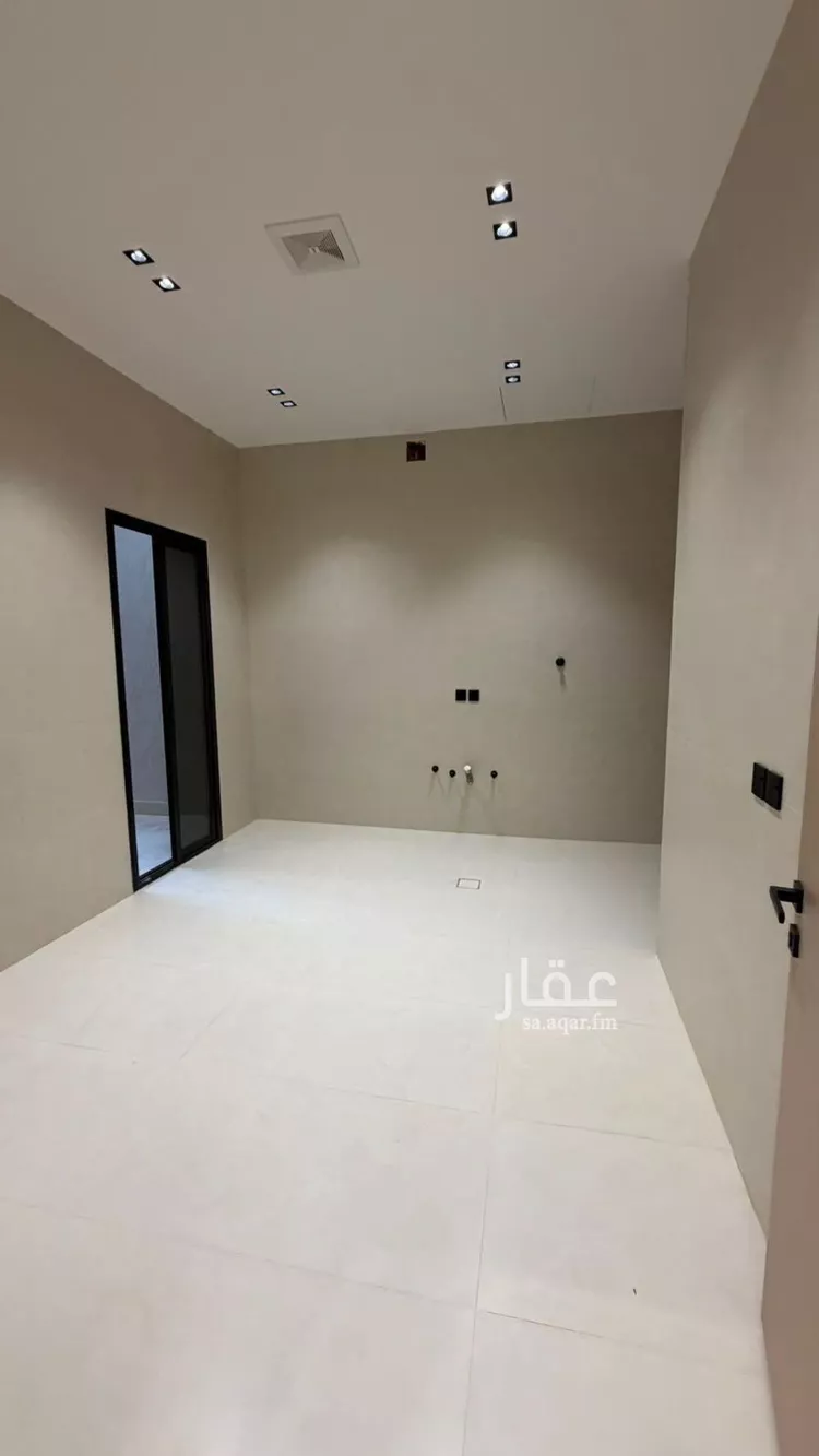 دور للبيع في شارع الجنادرية, حي الجنادرية, مدينة الرياض, منطقة الرياض 14