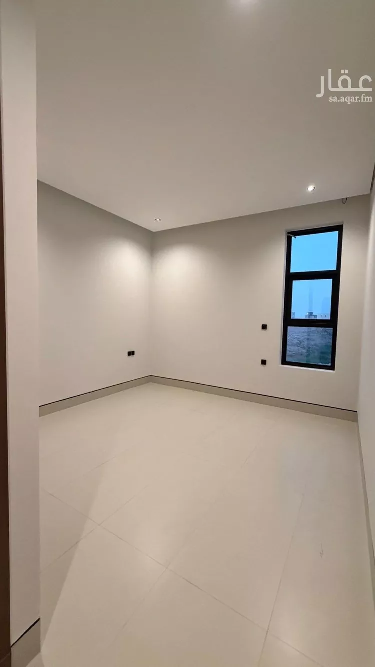 فيلا للبيع في شارع أبي زرعة الهمذاني, حي المهدية, مدينة الرياض, منطقة الرياض 18
