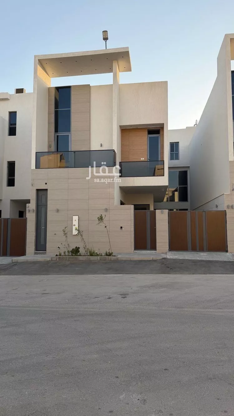 Villa for Sale in Riyadh Al Mahdiyah صورة 2