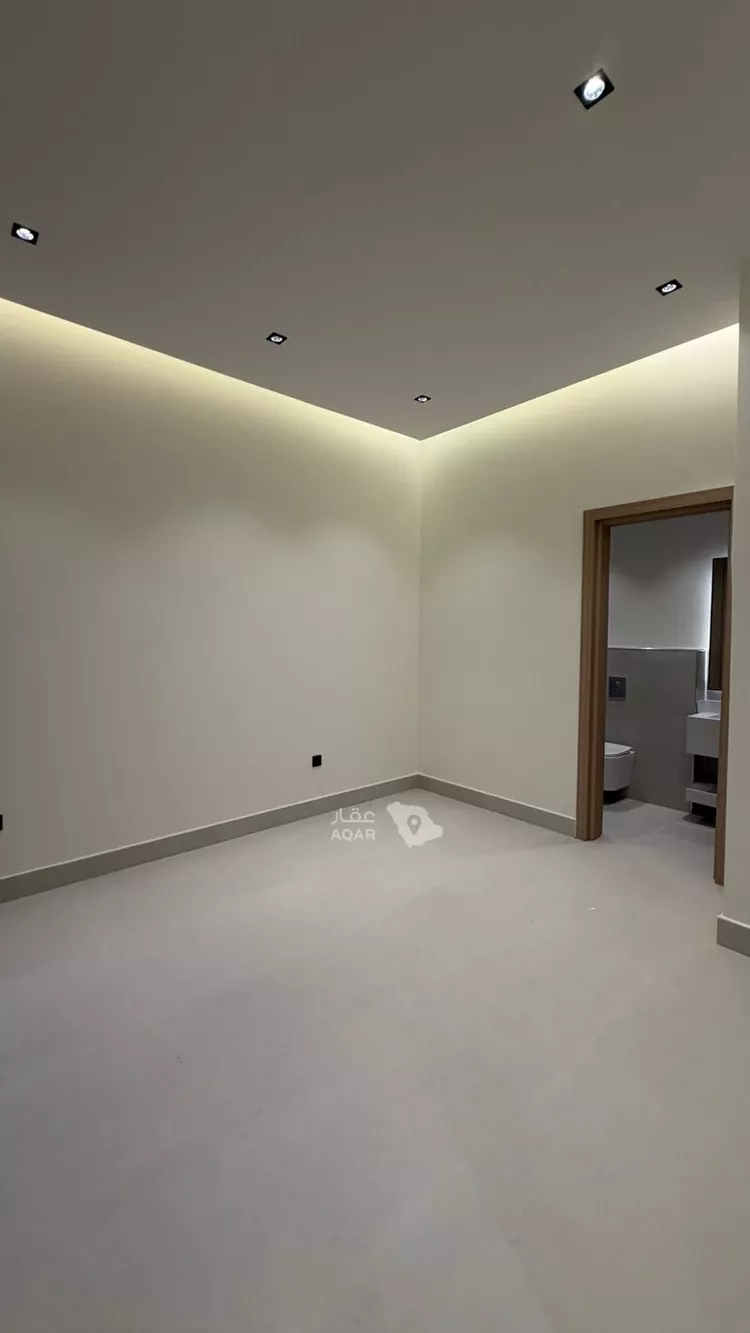 Villa for Sale in Riyadh Al Mahdiyah 5