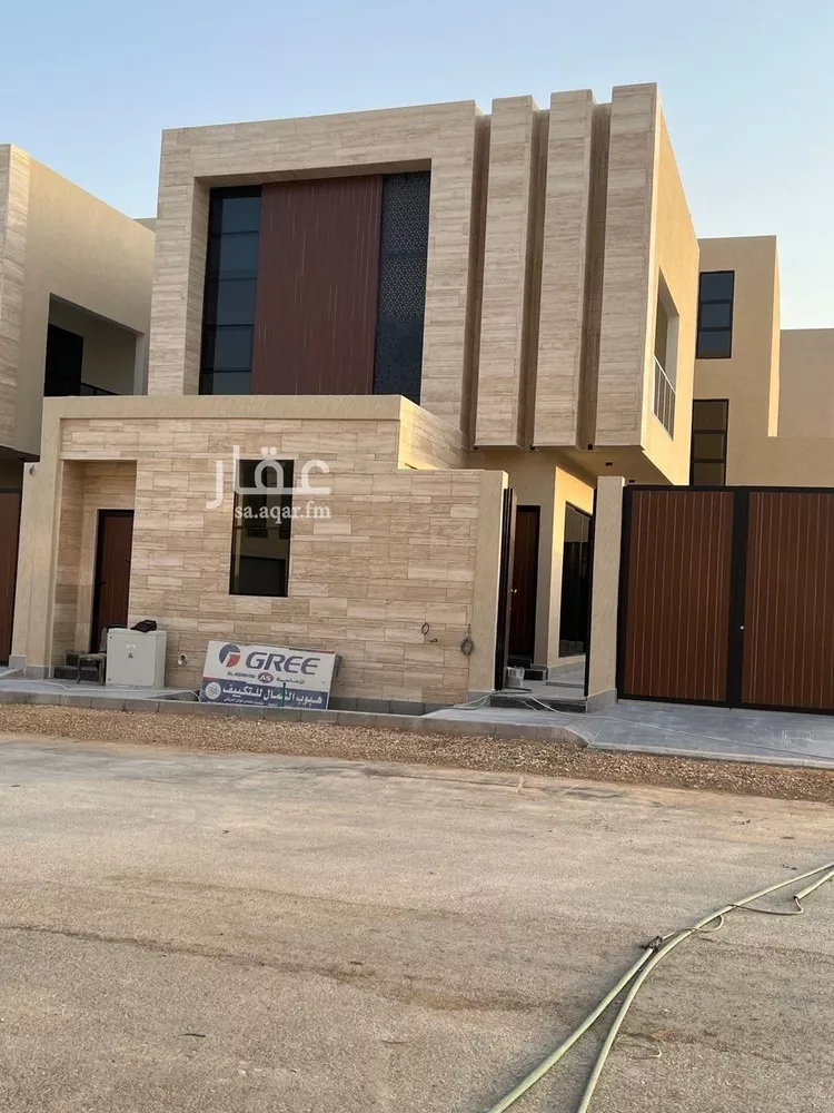 فيلا للبيع في شارع محمد بن أبي بكر القيم, حي المهدية, مدينة الرياض, منطقة الرياض