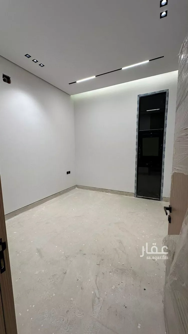 دور للبيع في شارع الجنادرية, حي الجنادرية, مدينة الرياض, منطقة الرياض 14