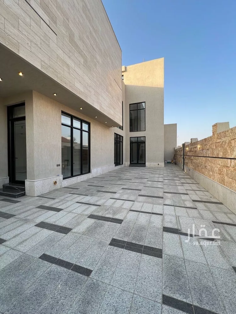 فيلا للبيع في شارع أبي زرعة الهمذاني, حي المهدية, مدينة الرياض, منطقة الرياض صورة 4