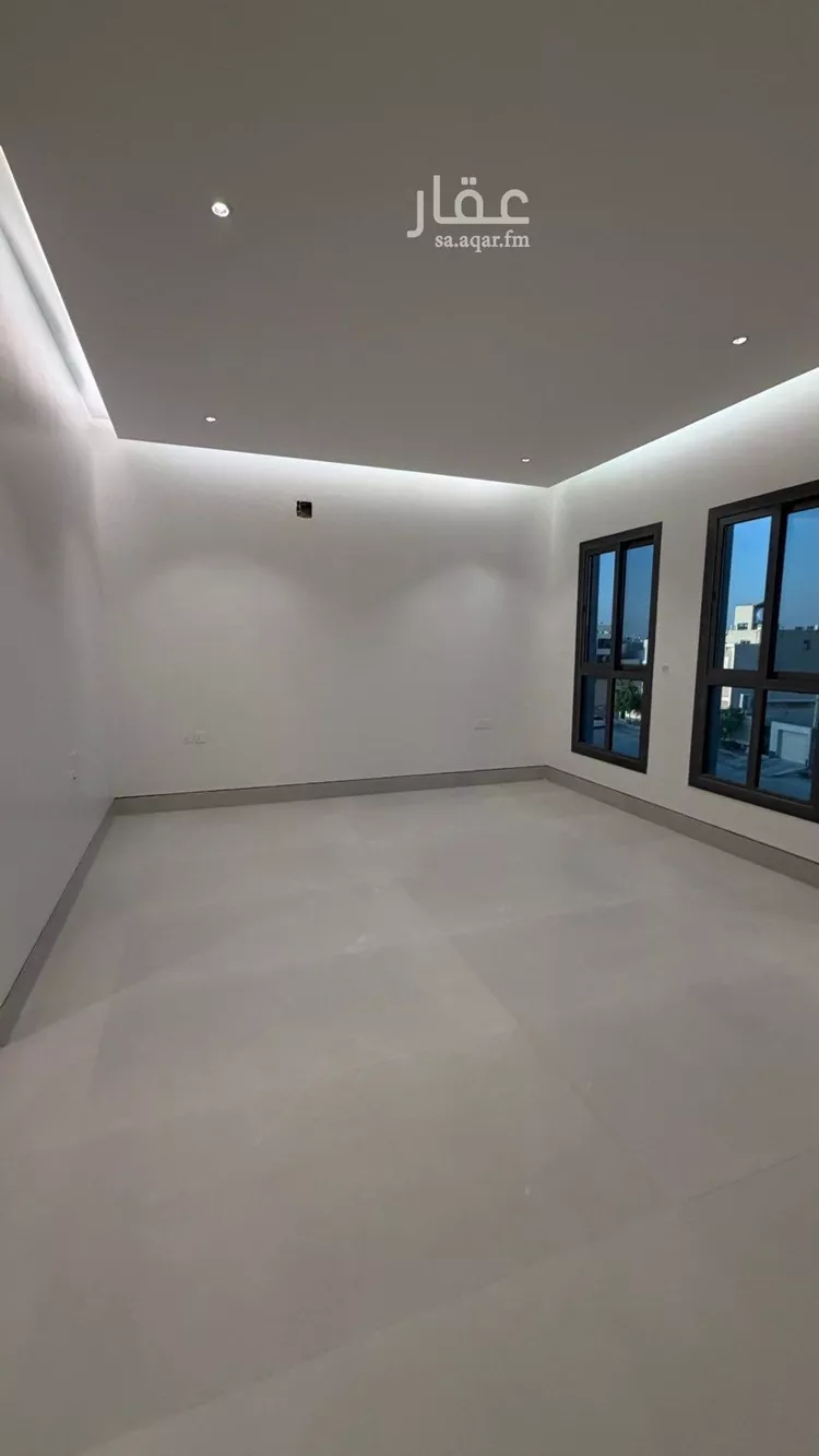 فيلا للبيع في شارع ابن صدقة الغرافي, حي المهدية, مدينة الرياض, منطقة الرياض 17