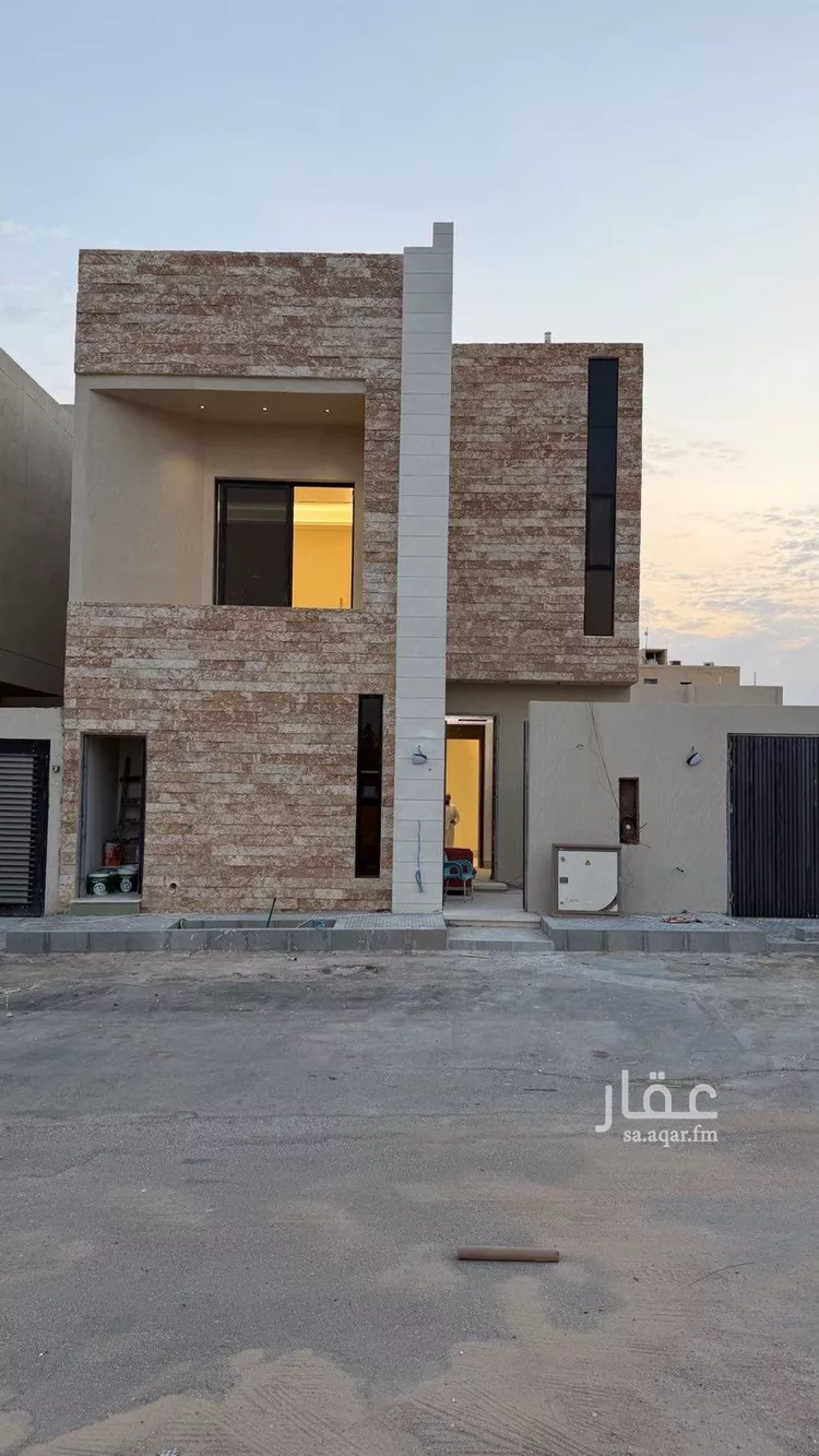 Villa for Sale in Riyadh Al Mahdiyah صورة 2