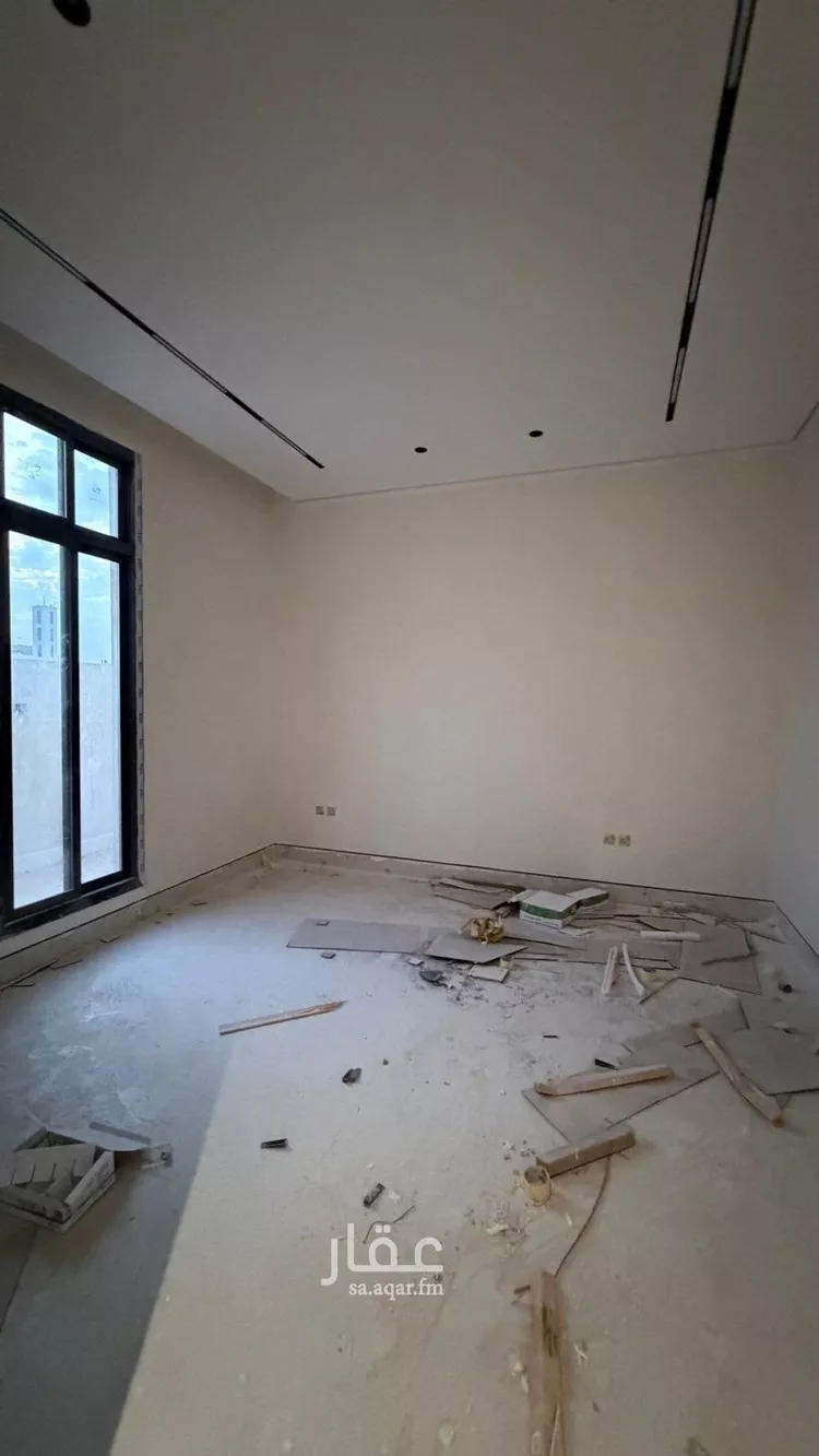 فيلا للبيع في شارع فؤاد محمد عمر توفيق, حي المهدية, مدينة الرياض, منطقة الرياض 11