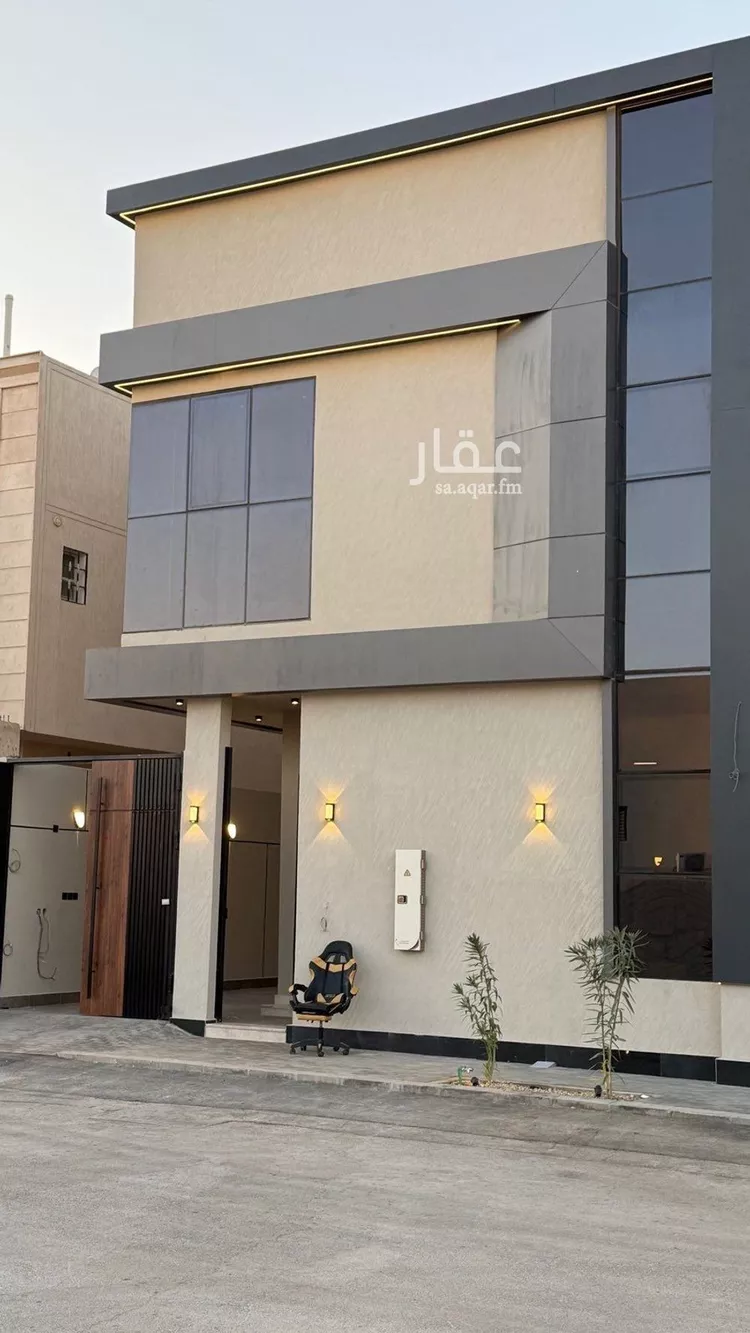 فيلا للبيع في شارع إسماعيل بن حماد, حي المهدية, مدينة الرياض, منطقة الرياض صورة 3