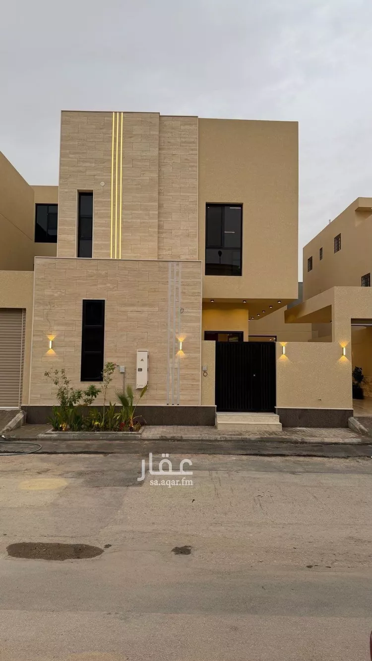فيلا للبيع في شارع إسماعيل بن حماد, حي المهدية, مدينة الرياض, منطقة الرياض