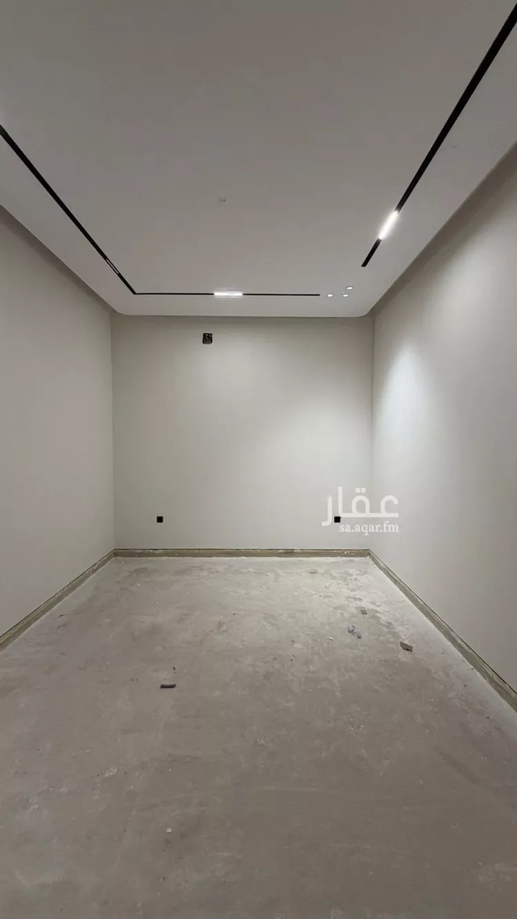 فيلا للبيع في شارع أبي نزار الصنعاني اليمني, حي المهدية, مدينة الرياض, منطقة الرياض 14