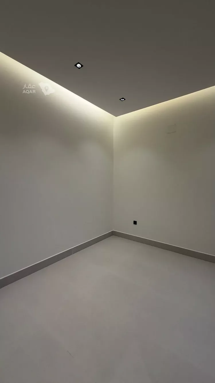 Villa for Sale in Riyadh Al Mahdiyah 4