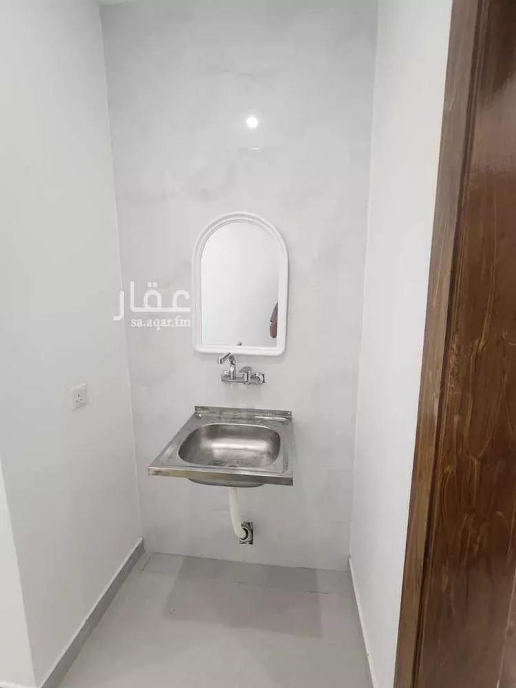 عمارة للإيجار في شارع 1552875, حي عتيقة, مدينة الرياض, منطقة الرياض صورة 2