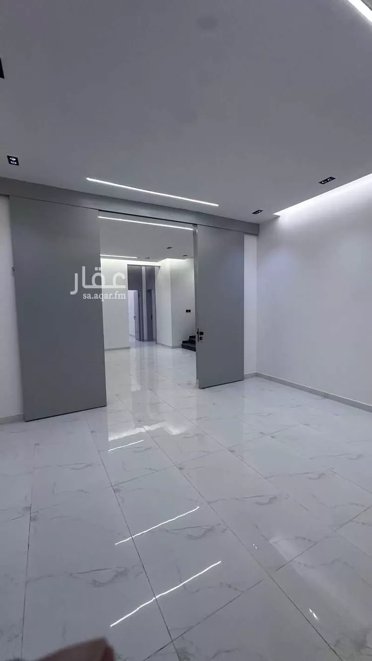 دور للبيع في شارع الضياء, حي الجنادرية, مدينة الرياض, منطقة الرياض