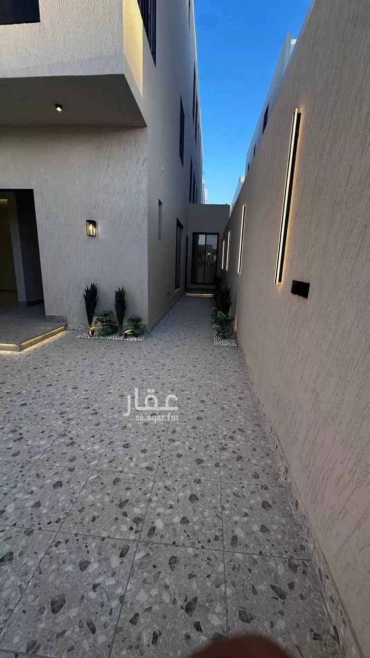 دور للبيع في شارع الضياء, حي الجنادرية, مدينة الرياض, منطقة الرياض صورة 4