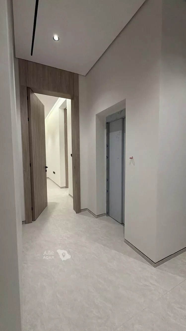 فيلا للبيع في شارع رقم 526, حي الملقا, مدينة الرياض, منطقة الرياض 23
