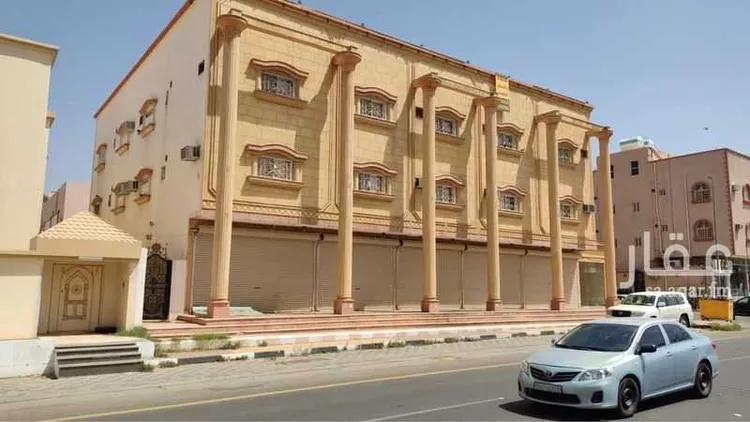 محل للإيجار في شارع الملك خالد ابن عبدالعزيز, حي الفهد, مدينة نجران, منطقة نجران صورة 2