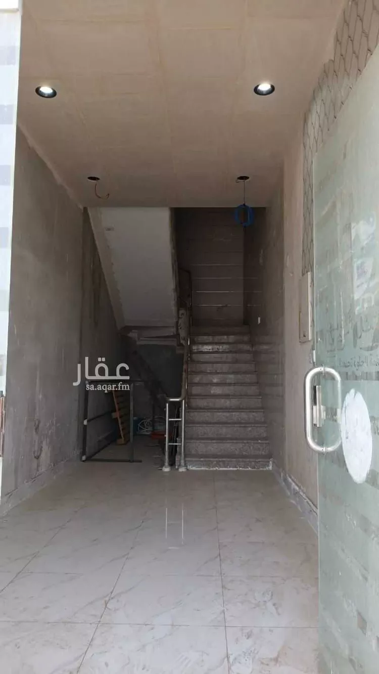مكتب تجاري للإيجار في شارع السنابل 3, حي السنابل, مدينة جدة, منطقة مكة المكرمة 8