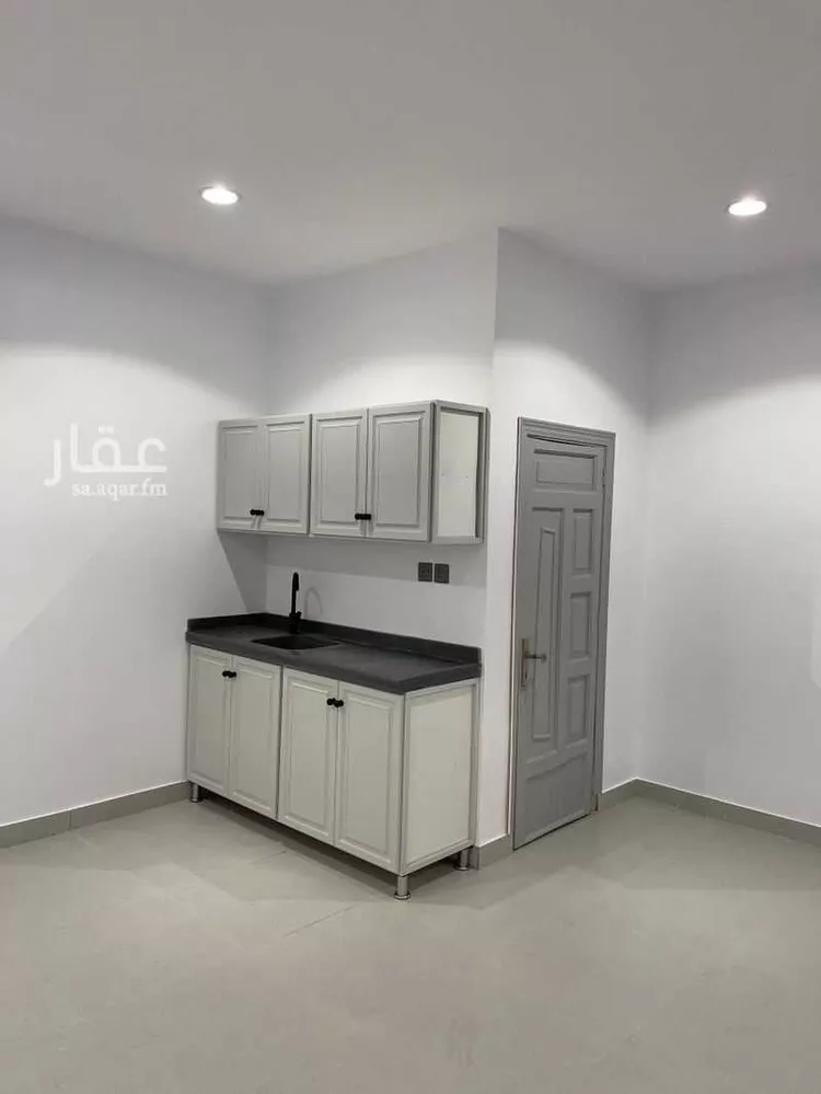 غرفة للإيجار في شارع عبدالله ابن ورقاء ابن جنادة, حي مريخ, مدينة جدة, منطقة مكة المكرمة صورة 2