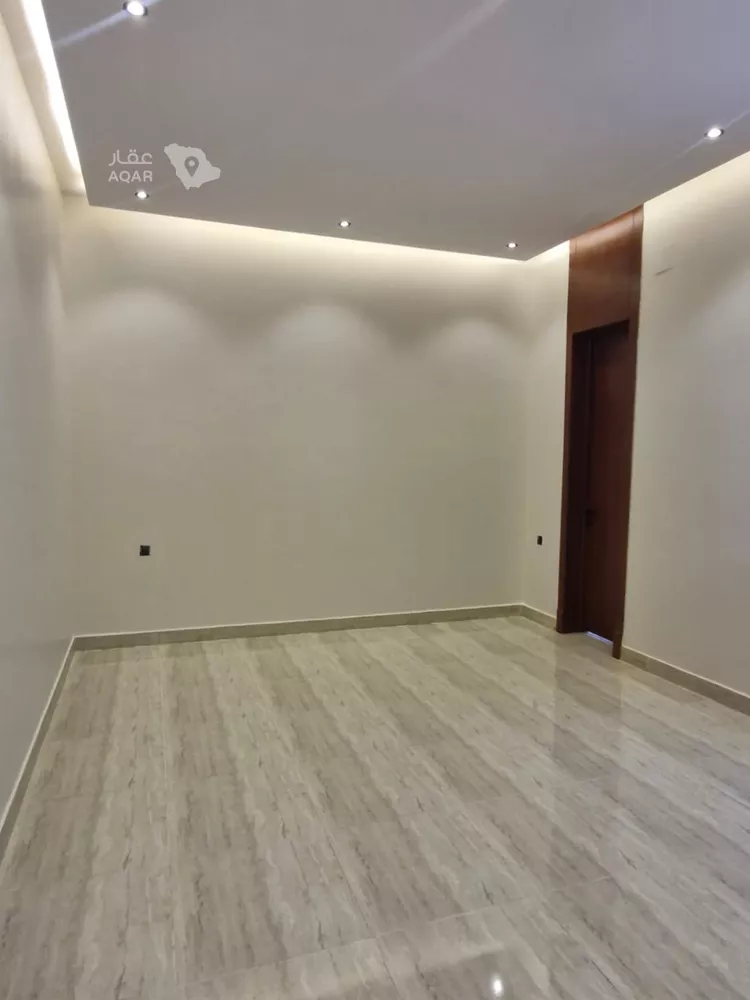 Floor for Sale in Riyadh Ad Dar Al Baida 8