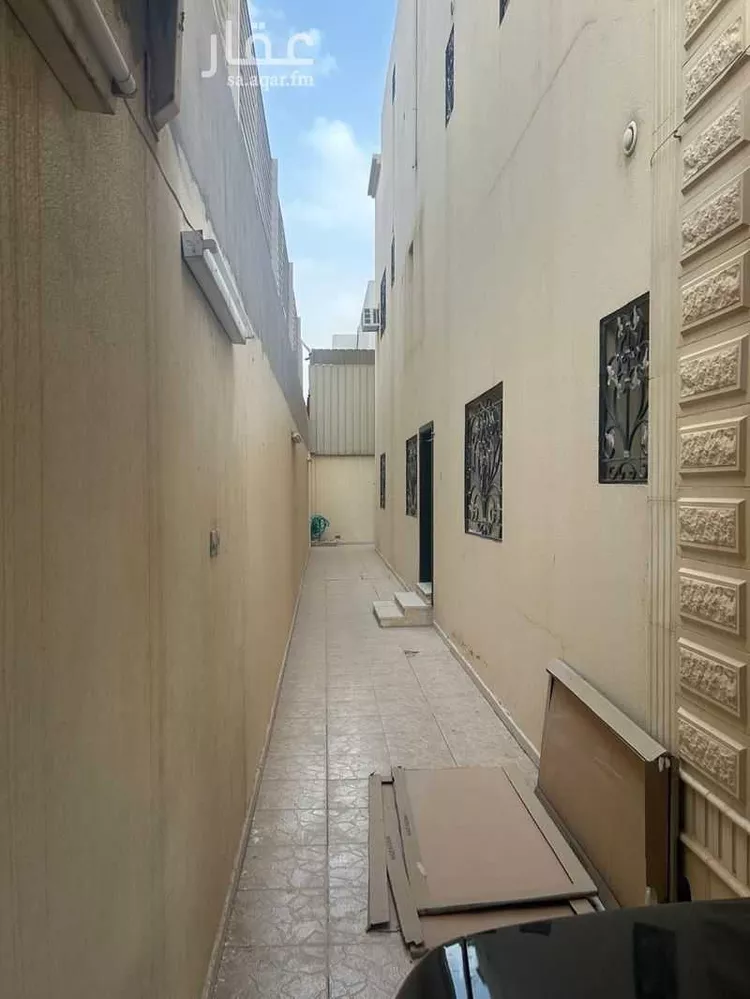 فيلا للبيع في شارع عبدالرحمن الخزرجي, حي الربوة, مدينة الرياض, منطقة الرياض صورة 5
