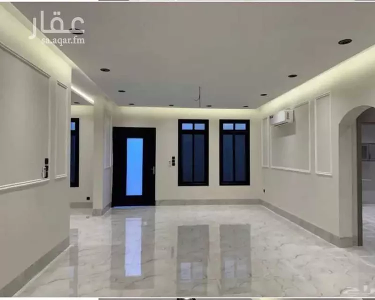 فيلا للإيجار في شارع 7103960, حي الصفاء, مدينة الرياض, منطقة الرياض صورة 5