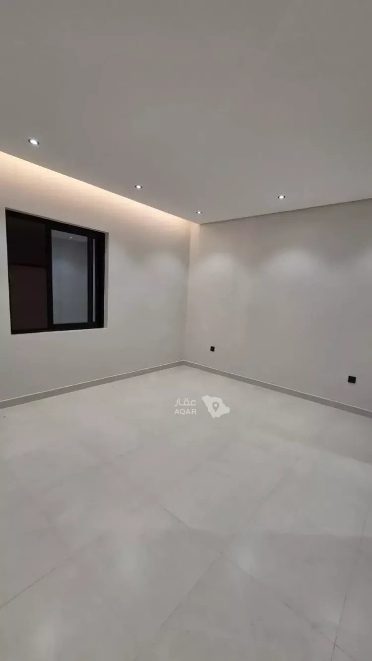 Apartment for Sale in Al Jubail Tebah Subdivision 5