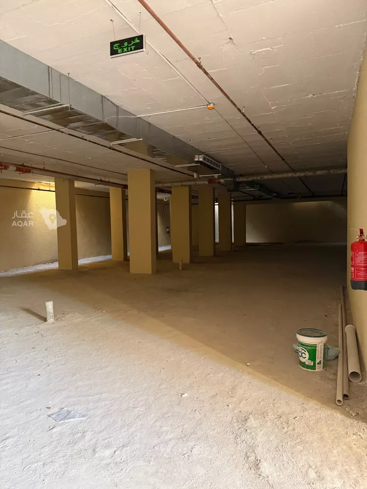 عمارة للإيجار في شارع ظلم, حي ظهرة لبن, مدينة الرياض, منطقة الرياض 14