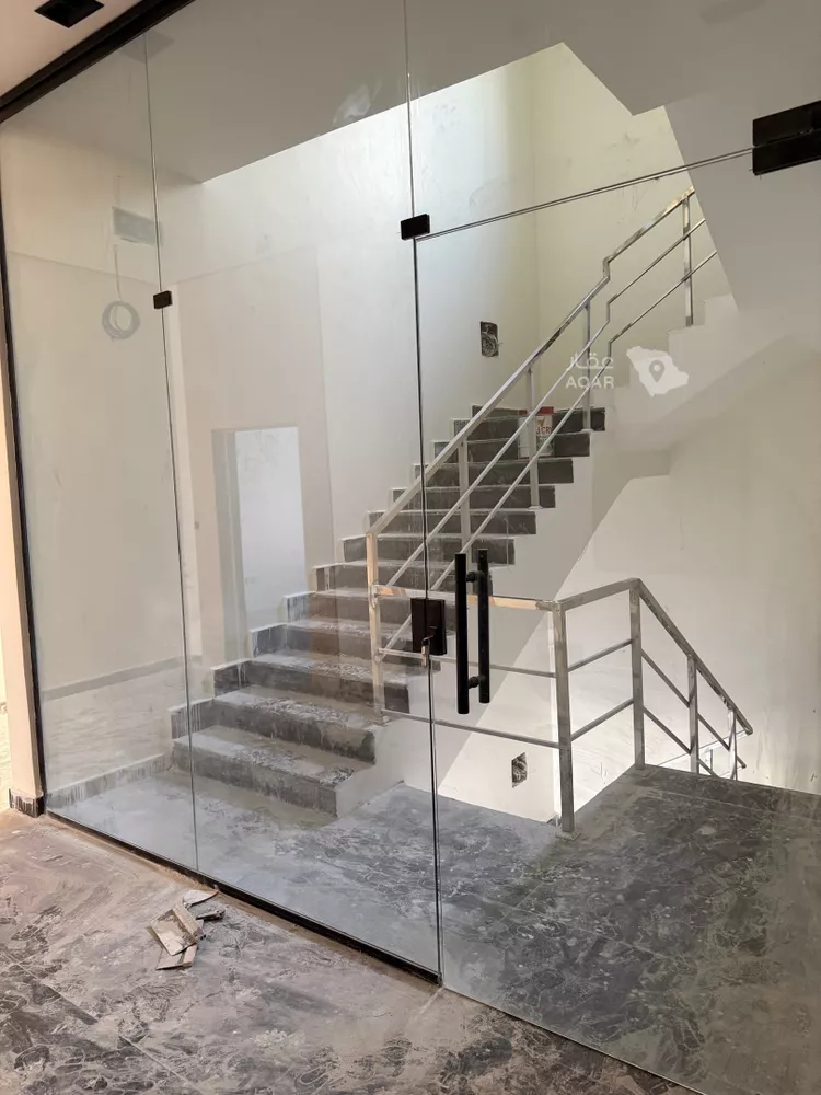عمارة للإيجار في شارع ظلم, حي ظهرة لبن, مدينة الرياض, منطقة الرياض 7