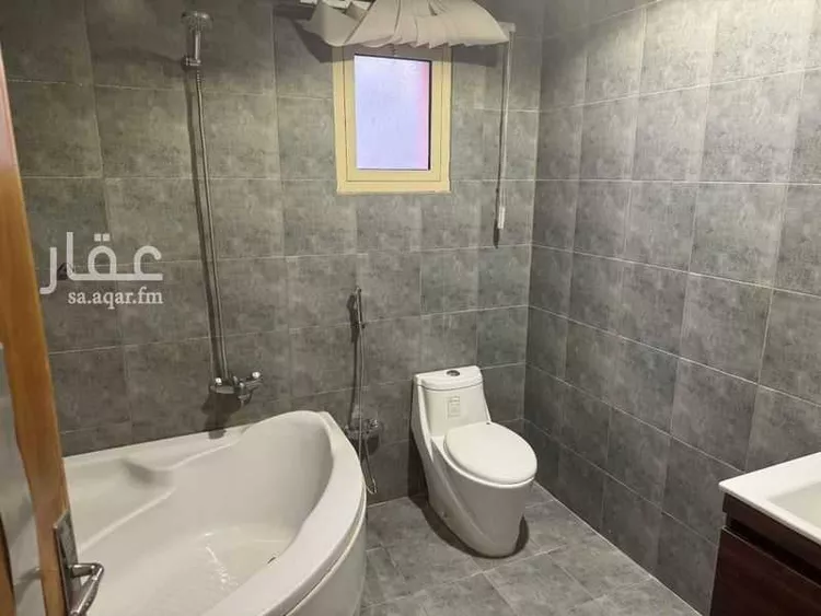 فيلا للبيع في شارع حمد إبراهيم الحقيل, حي عرقة, مدينة الرياض, منطقة الرياض صورة 3