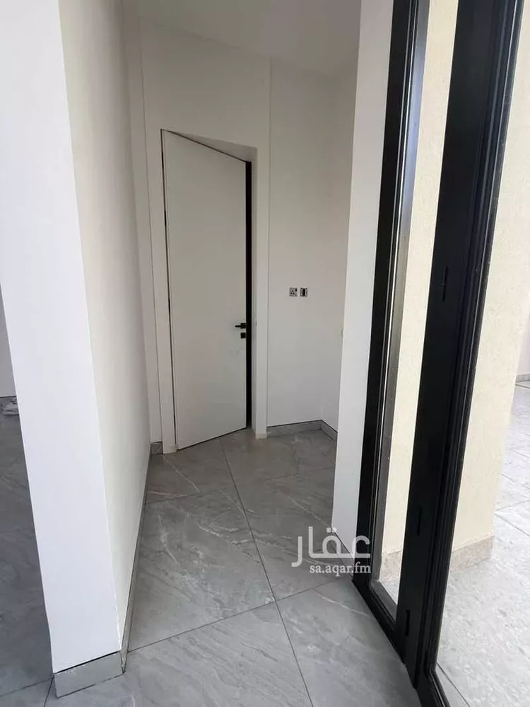 دور للبيع في شارع فيصل بن بندر, حي النرجس, مدينة الرياض, منطقة الرياض صورة 5