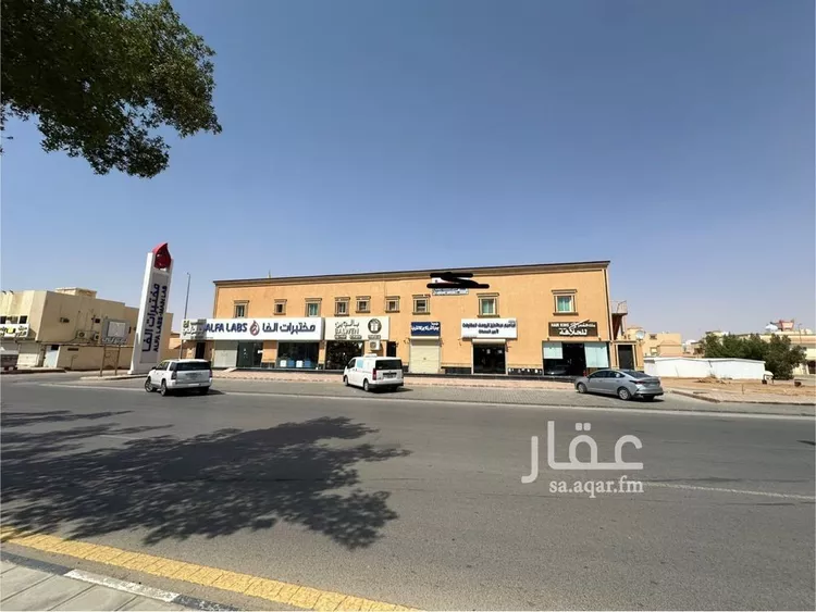 عمارة للبيع في شارع طريق الملك خالد, حي الملك عبدالعزيز, مدينة المجمعه, منطقة الرياض