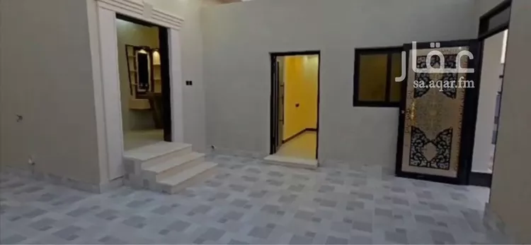 فيلا للبيع في شارع اياس ابن قتادة, حي الاناهي, مدينة المدينة المنورة, منطقة المدينة المنورة صورة 3