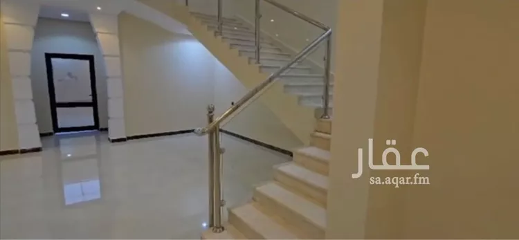 فيلا للبيع في شارع اياس ابن قتادة, حي الاناهي, مدينة المدينة المنورة, منطقة المدينة المنورة