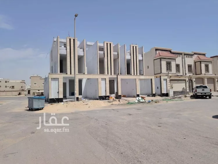 فيلا للبيع في شارع جندب بن عمار, حي ضاحية الملك فهد, مدينة الدمام, المنطقة الشرقية صورة 2