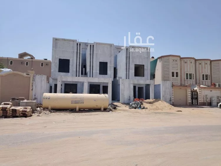 فيلا للبيع في شارع جندب بن عمار, حي ضاحية الملك فهد, مدينة الدمام, المنطقة الشرقية صورة 3