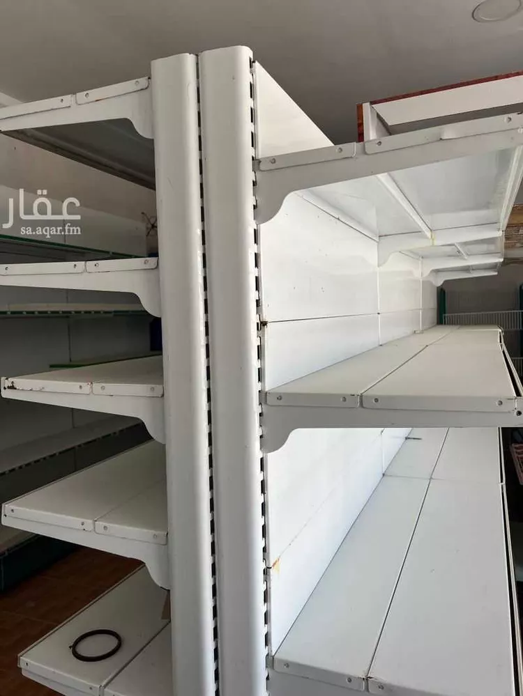 محل للإيجار في شارع المقداد بن عمرو, حي الشراع, مدينة الخبر, المنطقة الشرقية