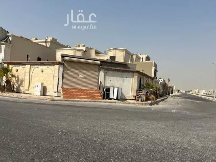 فيلا للإيجار في شارع المقداد بن عمرو, حي الشراع, مدينة الخبر, المنطقة الشرقية صورة 2